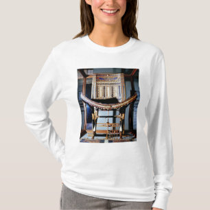 Kwetsbare stoel, van de graftombe van t-shirt