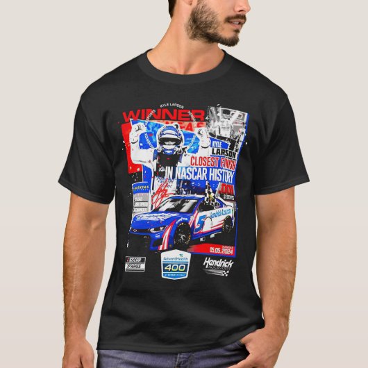Kyle Larson Geruite Vlag Sport 2024 AdventHealt T-shirt (Voorkant)