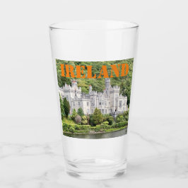 Kyle Moore Abby Castle, Ierland. Glas