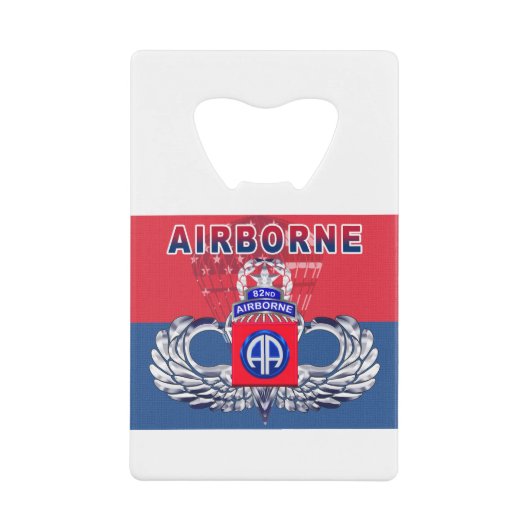 La 82e division aéroportée doit avoir (Devant)