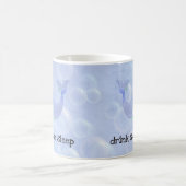 La baleine bouillonne tasse de natation (Centre)