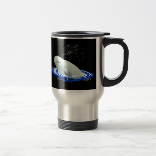 La baleine de beluga vont tasse (Droit)