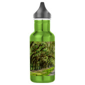 La Belle Bouteille D'Eau De L'Avenue Des Chênes (Gauche)