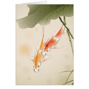 La carpe japonaise pêche la natation dans l'étang