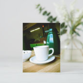 La Carte Postale Café Shop 03 (Debout devant)