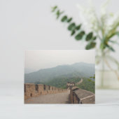 La carte postale de la Grande Muraille (Debout devant)