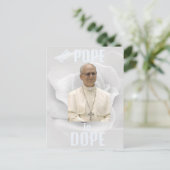 La carte postale du Pape est géniale (Debout devant)