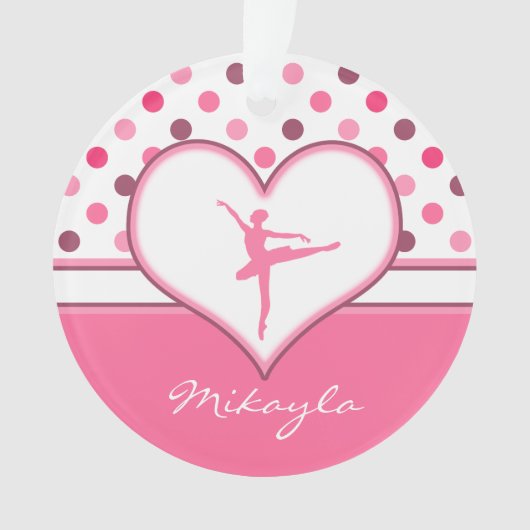 La cerise a inspiré le danseur classique rose de (devant)