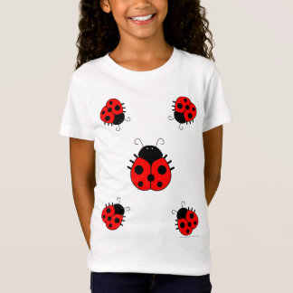 La coccinelle badine le T-shirt