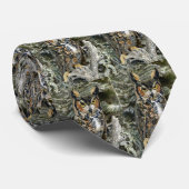 La cravate des grands hommes de hibou à cornes (Roulé)