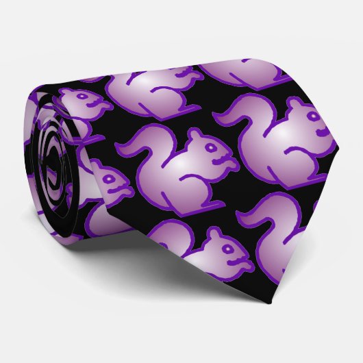 La cravate pourpre d'écureuil (Roulé)