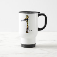 La CX girafe jouant la tasse de trombone