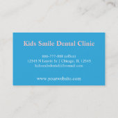 La dent, bleu et blanc, badine les cartes de (Dos)