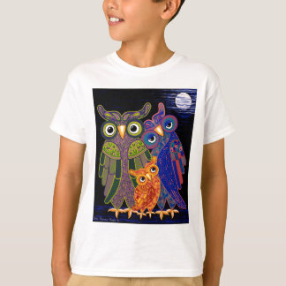 La famille de hibou badine le T-shirt