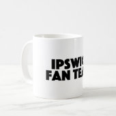 La fan d'Ipswich déchire la tasse pour des fans de (Devant gauche)