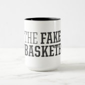 La fausse tasse de basket-ball (Centre)