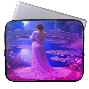 La femme élégante est le sac électronique Purple R