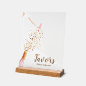 La Fête des mariées de la mariée favorise (Angle)