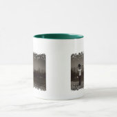 La frontière affligée 2 a dégrossi tasse de (Centre)