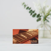 La guitare ficelle des cartes de visite (Debout devant)