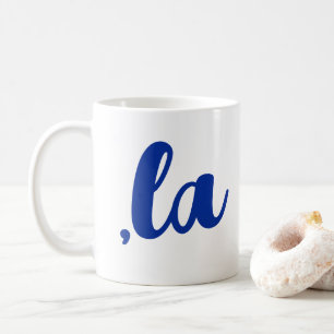 ,la Kamala comma spreek blauwe tekst uit Koffiemok