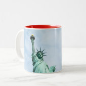 LA LADY LIBERTY MUG (Devant gauche)