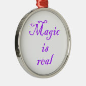 La magie est un ornement rond de première qualité (Droite)