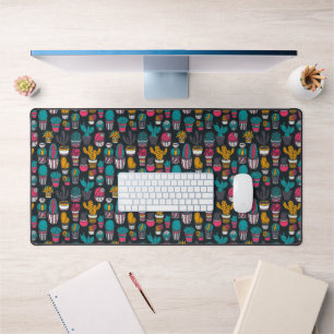 La Main Drawn Cactus dans Sketch Style Pattern