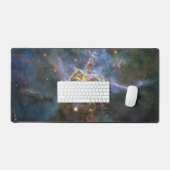 La montagne mystique en Carina Nebula Espace Hubbl (Clavier et souris)