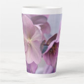 La Mug de latte, belle création de fleurs roses (Devant)