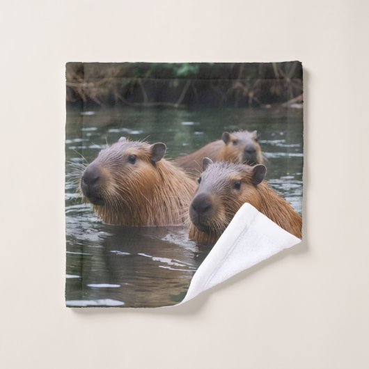 La Nage Des Capybaras Dans La Rivière, (Gant de toilette)