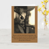 La nature a inspiré la carte de voeux avec la (Fleur jaune)