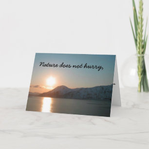 La nature ne dépêche pas la carte de voeux