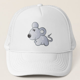 la petite souris détendent dedans le casquette