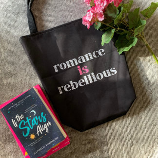 La romance est un Sac fourre-tout rebelle