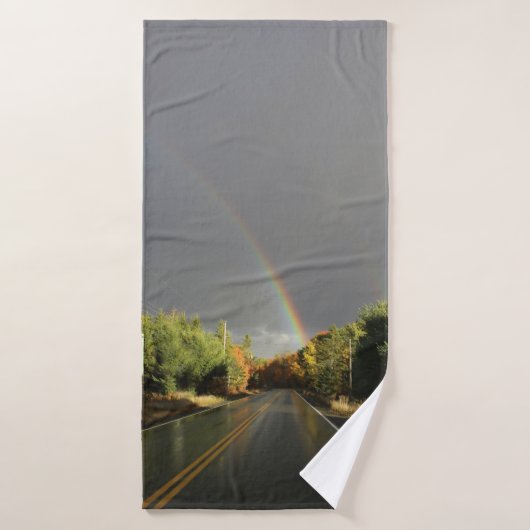 La route sous l'arc-en-ciel (Serviette de bain)