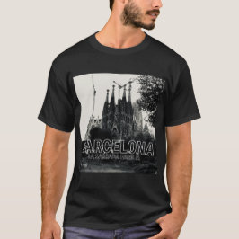 La sagrada familia kerk in de stad barcelona t-shirt