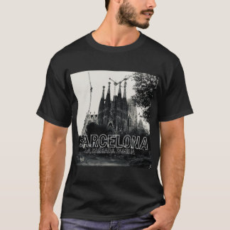 La sagrada familia kerk in de stad barcelona t-shirt