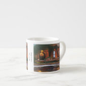 La "soirée fleurit" la tasse de café express (Devant droit)