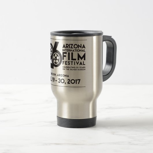La tasse 2017 du voyageur d'AIFF (Devant droit)