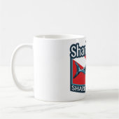 La tasse à café Shark Diver. (Gauche)
