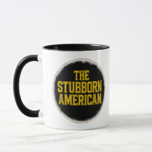 La tasse à l'emblème américain audacieux et têtu
