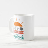 La tasse colorée mignonne se réveillent enseignent (Devant gauche)