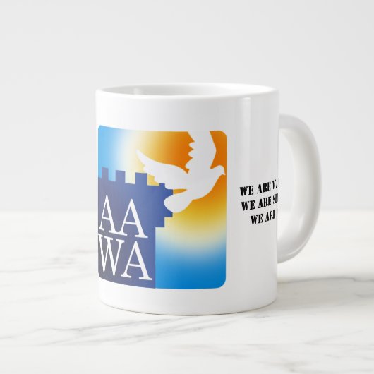 La tasse d'activistes d'AAWA (Devant droit)