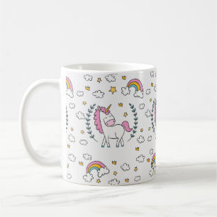 La tasse d'arc-en-ciel de licorne opacifie le