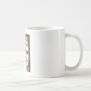 La tasse de café avec la carte de tarot du travail