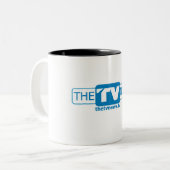 La tasse de café de nouvelles de TV (Devant gauche)