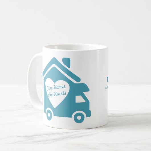 La tasse de café éclatée d'autobus (Devant gauche)