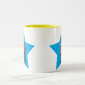 La tasse impressionnante de Vince (Centre)