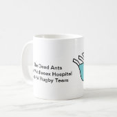 La tasse morte de fourmi d'hôpital de Middlesex - (Devant gauche)